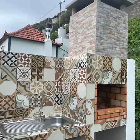 Neves Guestloft By Madeira * Ribeira Brava