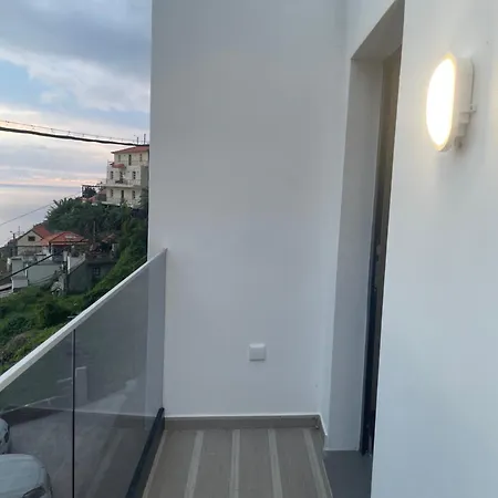 Neves Guestloft * Ribeira Brava