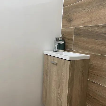 Neves Guestloft * Ribeira Brava